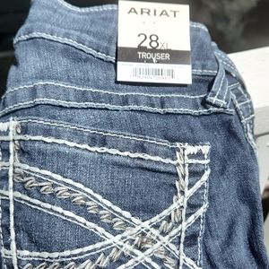 Ariat jeans 28 xlong